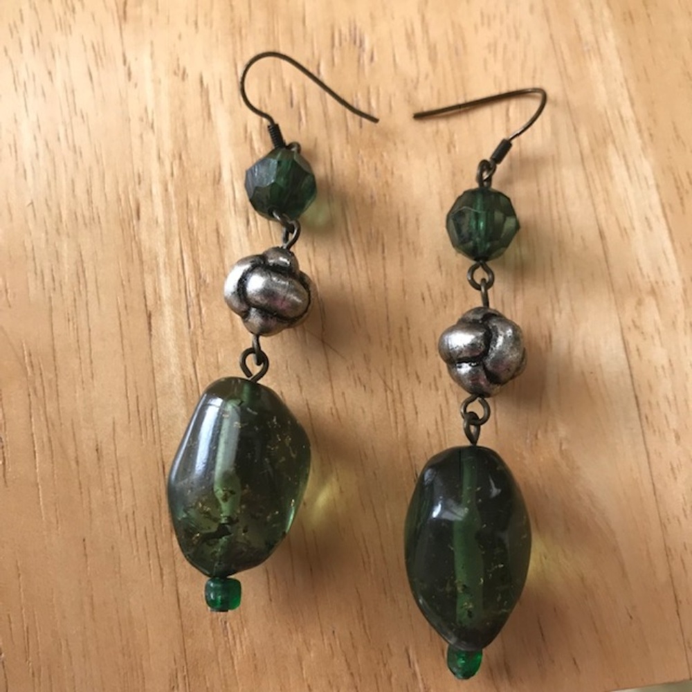 Green beaded Earrings Handmade VTG St Patricks Day